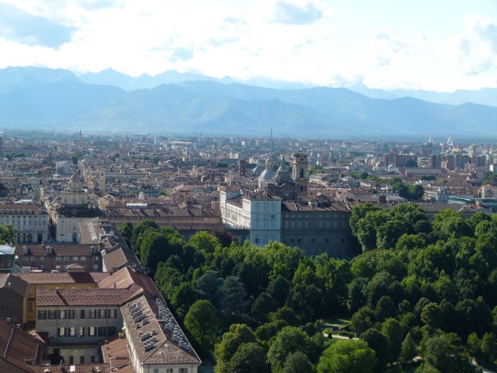 Royal Gardens. Photo from Simone Graziano Panetto, Creative Commons