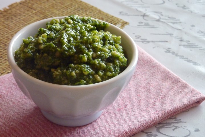 How the pesto should look before adding to the tomatoes